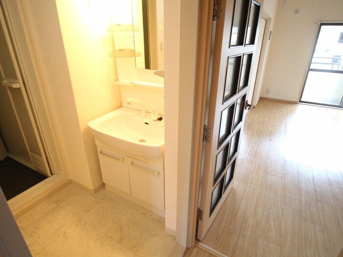 物件内観写真10　(洗面)