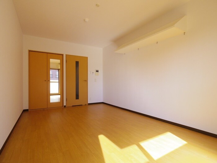 物件内観写真6　(居室)