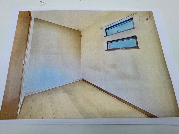 物件内観写真10　(居室)