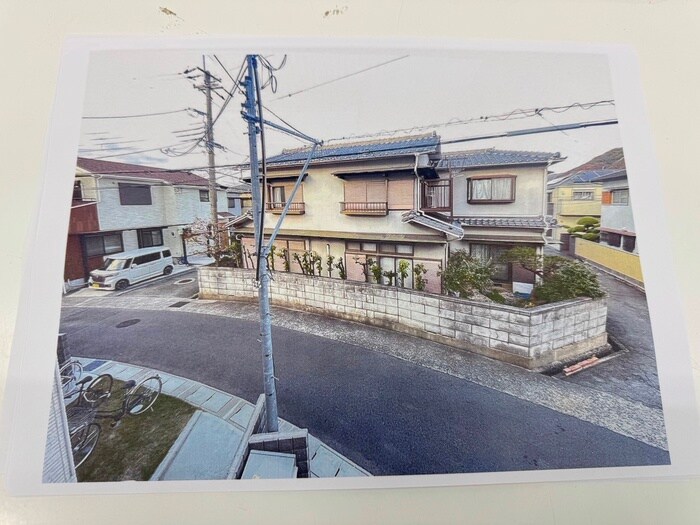 物件内観写真16　(室内からの展望)