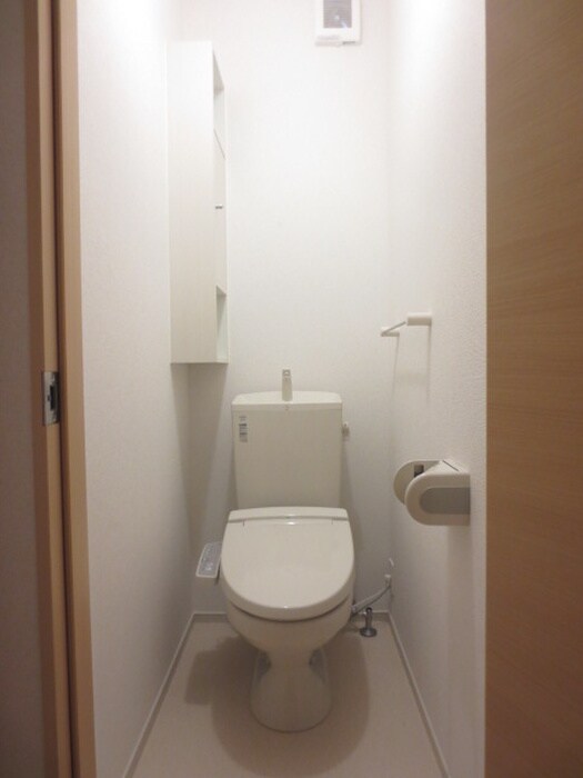 物件内観写真10　(トイレ)