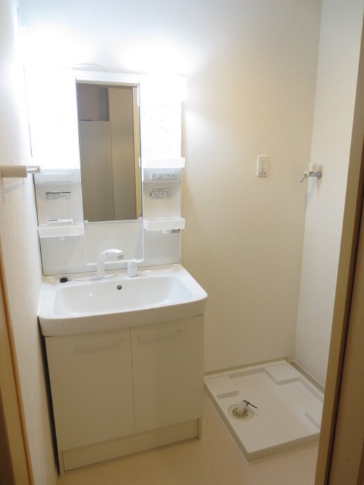 物件内観写真12　(洗面)