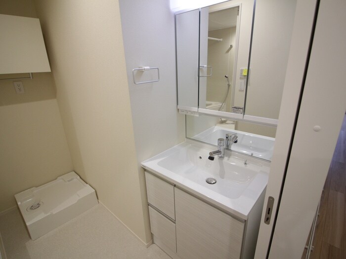 物件内観写真12　(洗面)