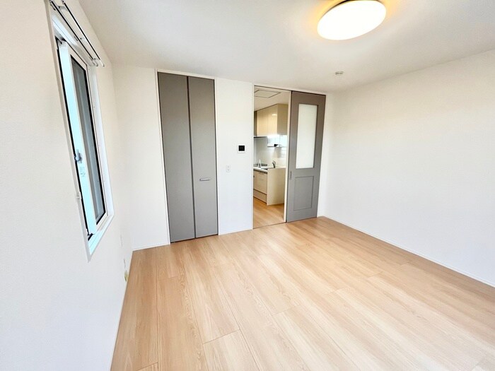 物件内観写真9　(居室)