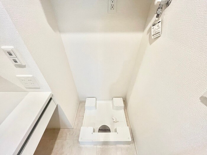 物件内観写真20　(洗濯機置場)