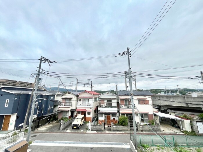 物件内観写真22　(室内からの展望)