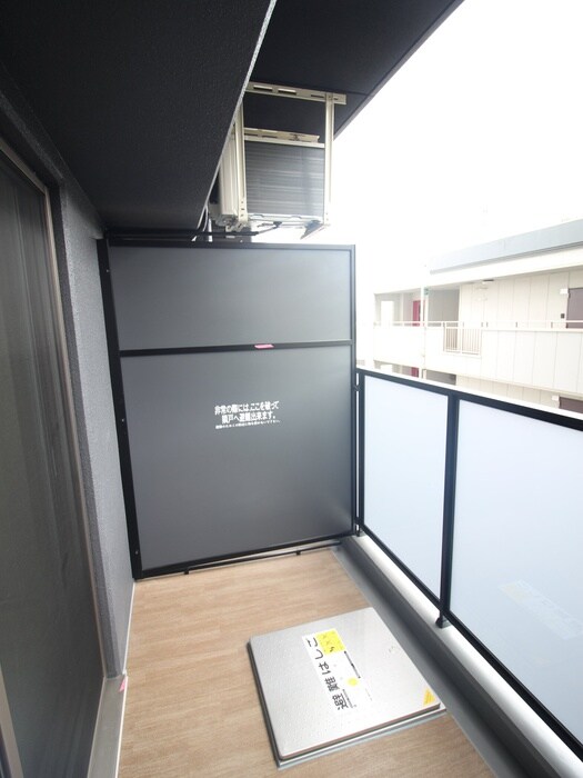 物件内観写真16　(ベランダ・バルコニー)