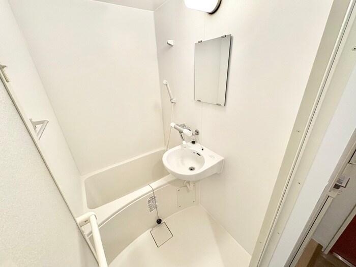 物件内観写真9　(バス／シャワールーム等)