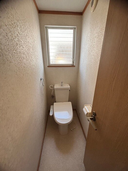 物件内観写真11　(トイレ)
