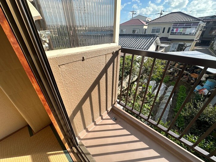 物件内観写真10　(洗濯機置場)