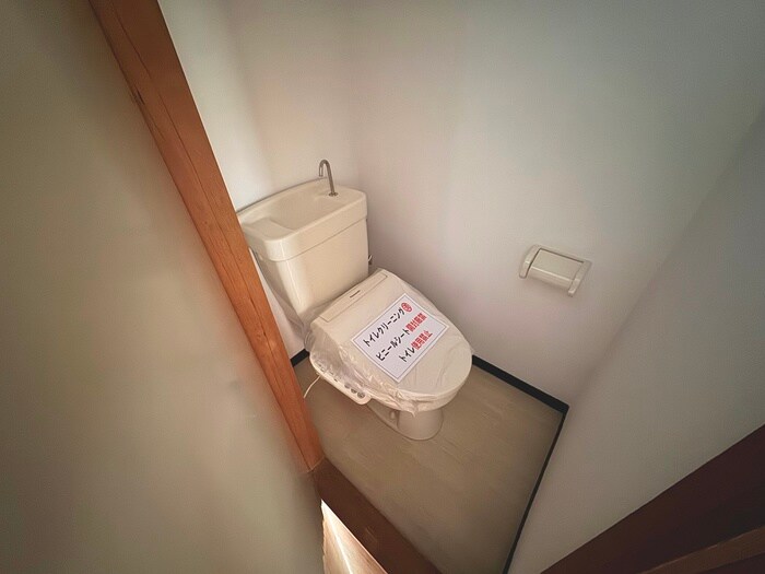 物件内観写真11　(トイレ)