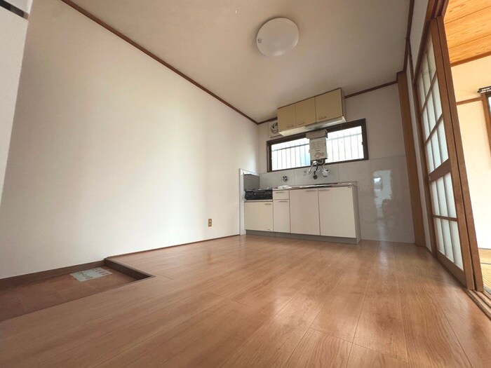 物件内観写真12　(居室)