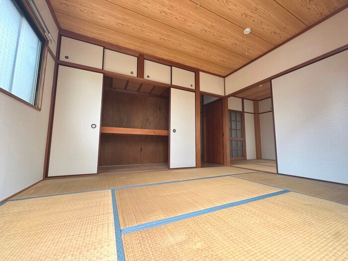 物件内観写真15　(居室)