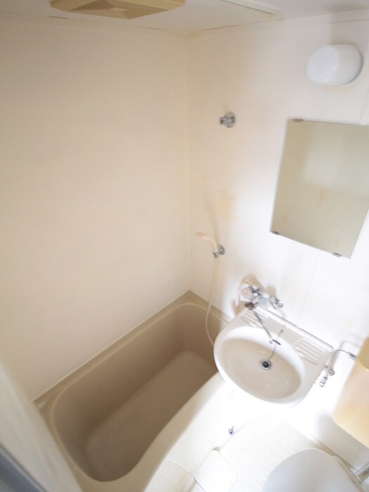 物件内観写真10　(バス／シャワールーム等)