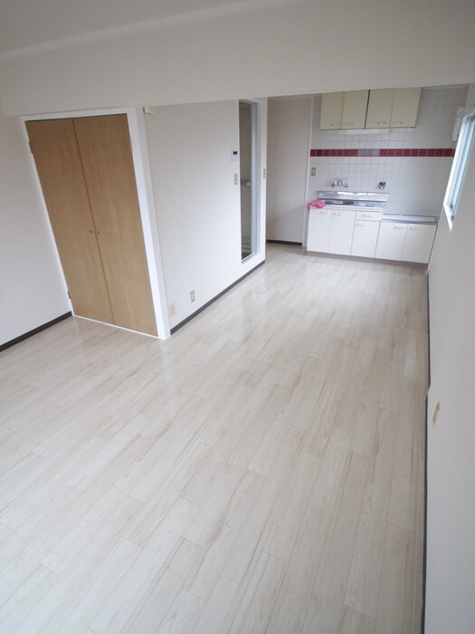 物件内観写真15　(居室)