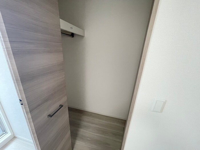 物件内観写真15　(収納)