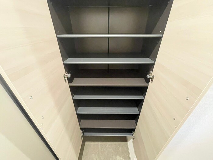 物件内観写真18　(靴箱)