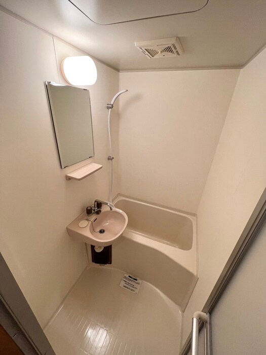 物件内観写真10　(居室)