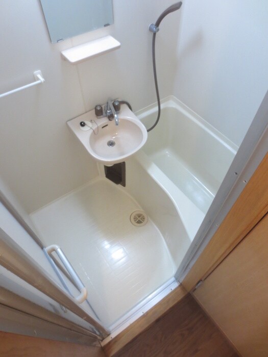 物件内観写真12　(バス／シャワールーム等)