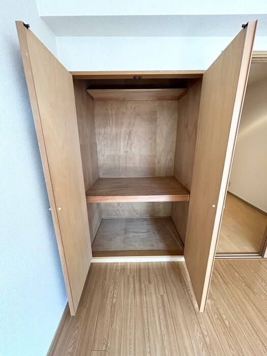 物件内観写真13　(収納)