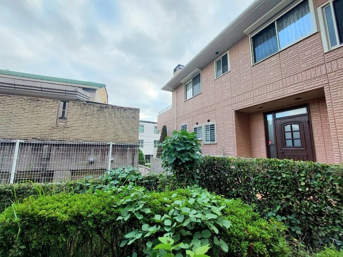 物件内観写真17　(室内からの展望)