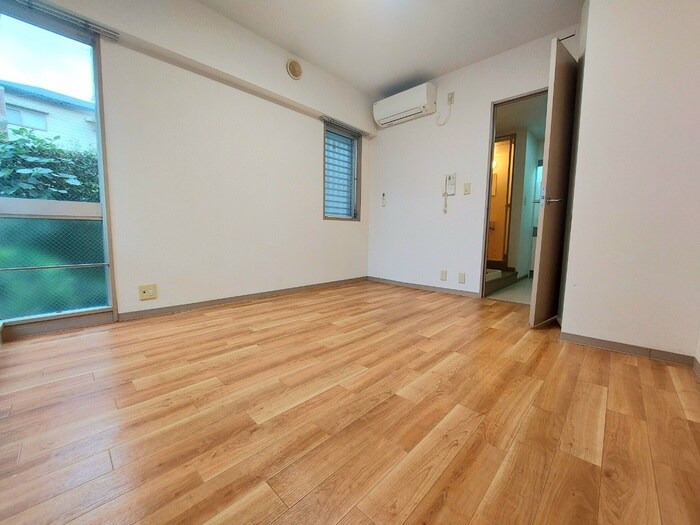 物件内観写真22　(居室)