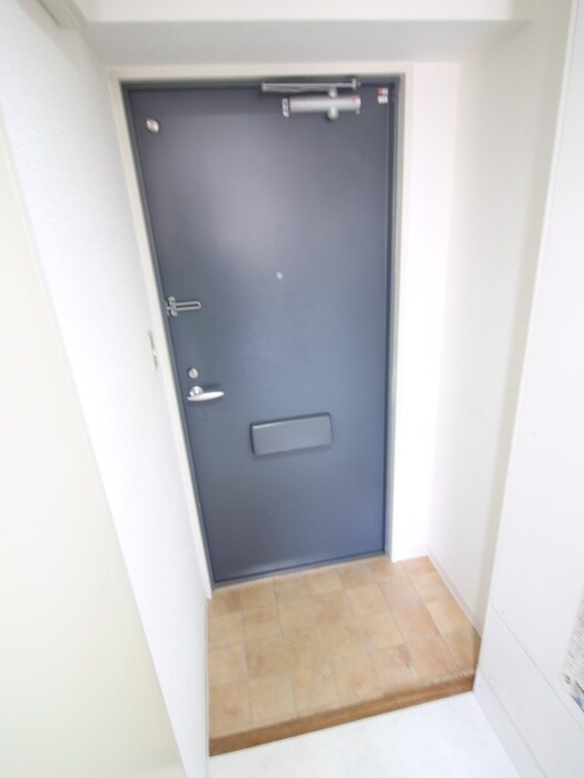 物件内観写真15　(玄関)
