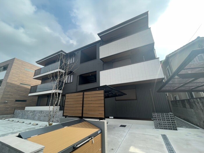 物件外観写真1　(外観写真)