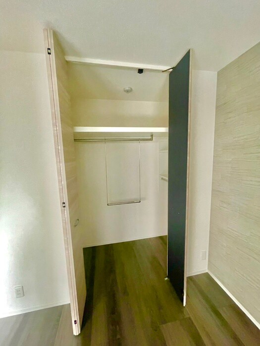 物件内観写真18　(収納)