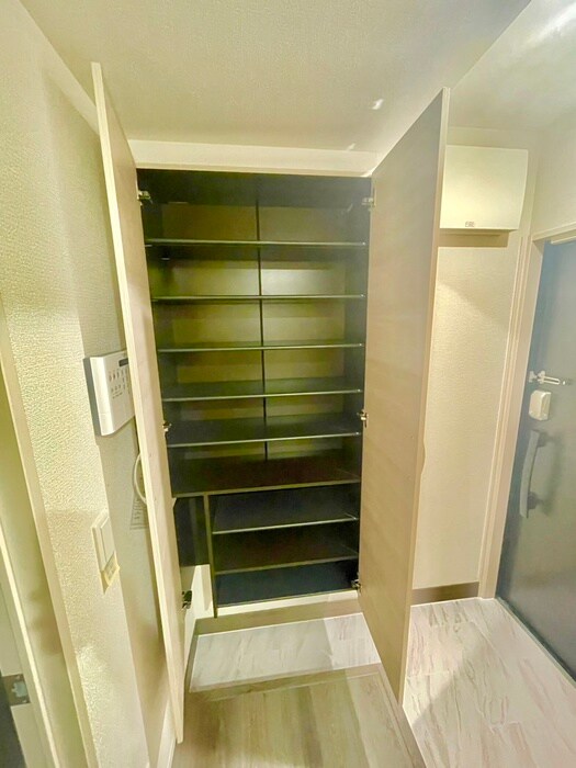 物件内観写真22　(靴箱)