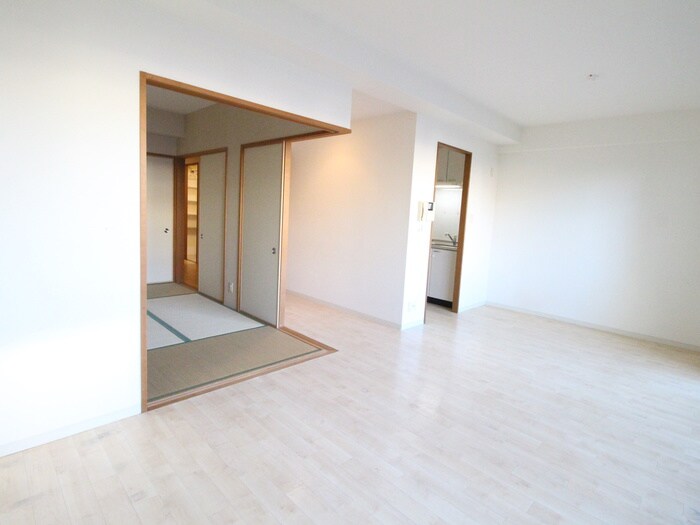 物件内観写真7　(居室)