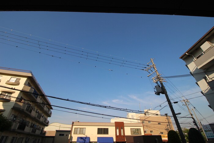 物件内観写真20　(室内からの展望)