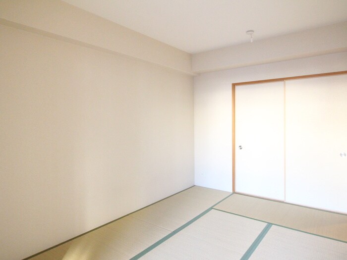 物件内観写真22　(居室)