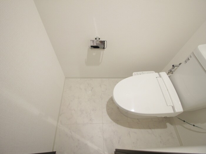 物件内観写真13　(トイレ)