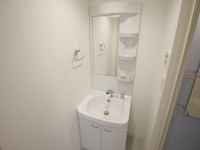 物件内観写真13　(洗面)