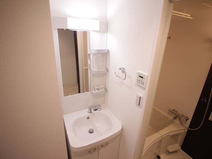 物件内観写真14　(洗面)