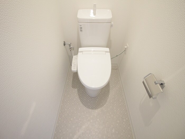 物件内観写真16　(トイレ)