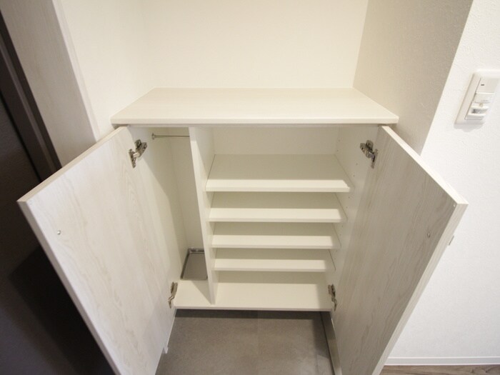 物件内観写真21　(靴箱)