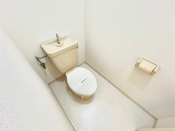 物件内観写真9　(トイレ)