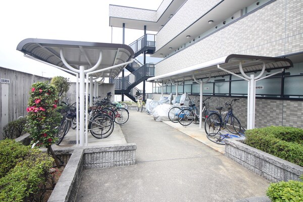 駐輪場