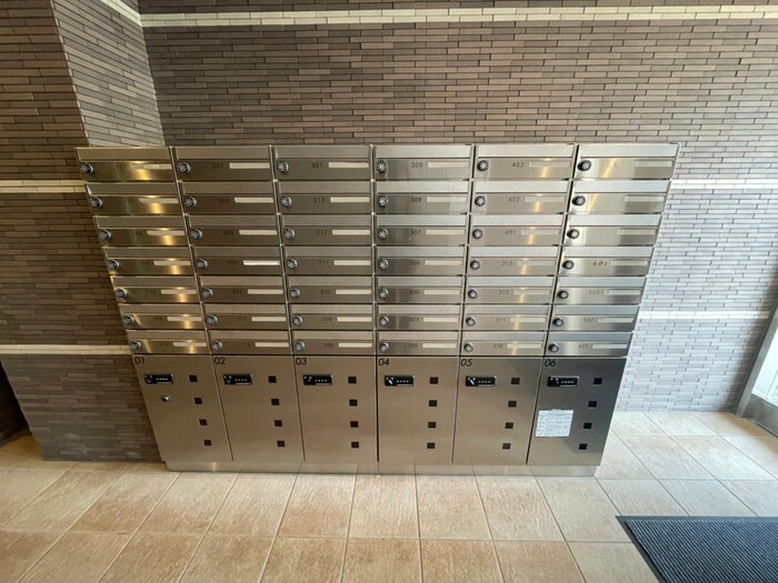 物件外観写真4　(建物設備)