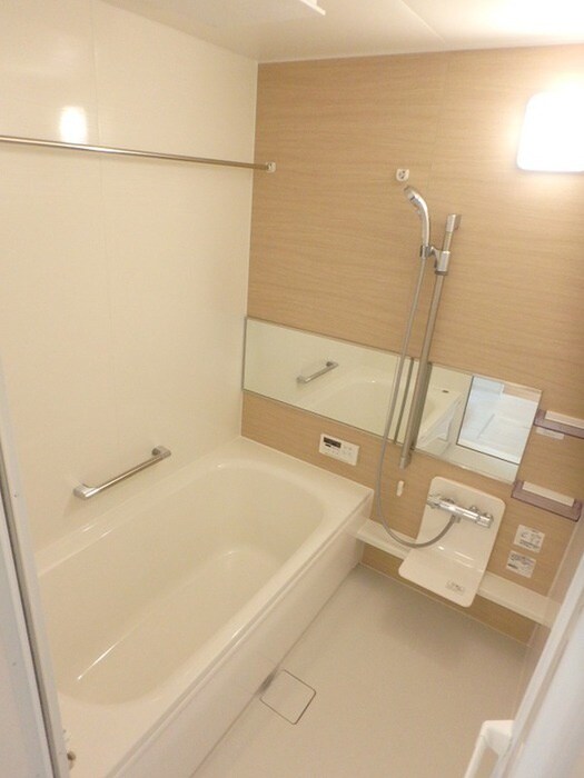 物件内観写真9　(バス／シャワールーム等)