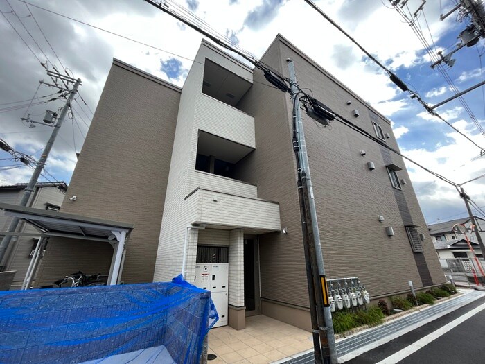 物件外観写真1　(外観写真)