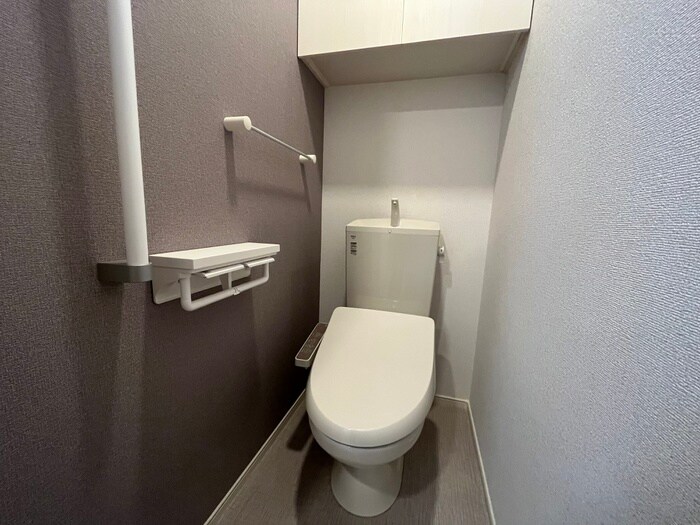 物件内観写真11　(トイレ)