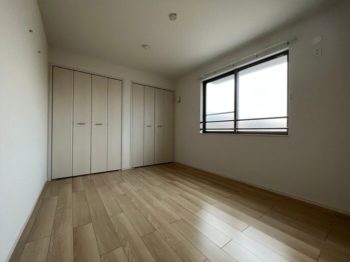 物件内観写真13　(居室)