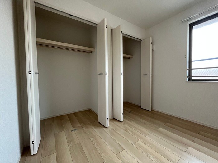 物件内観写真14　(収納)