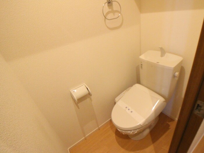 物件内観写真10　(トイレ)