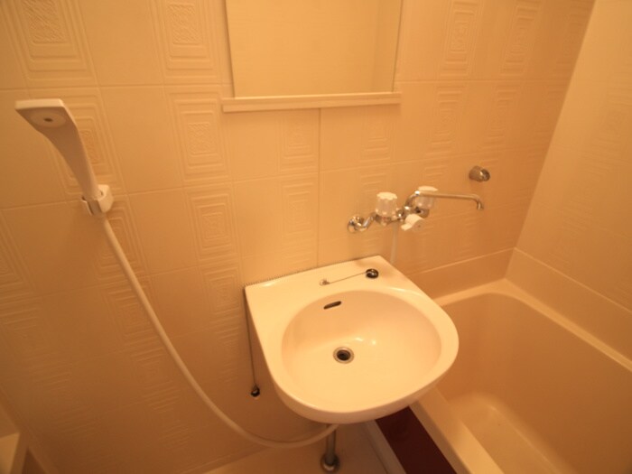 物件内観写真9　(洗面)
