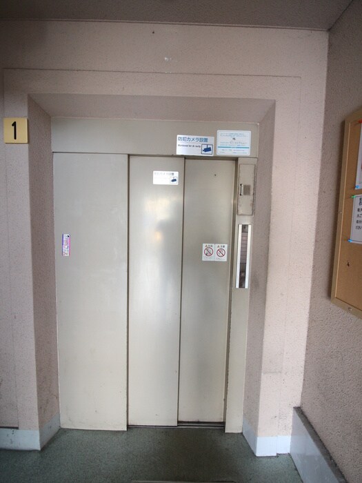 物件外観写真6　(建物設備)