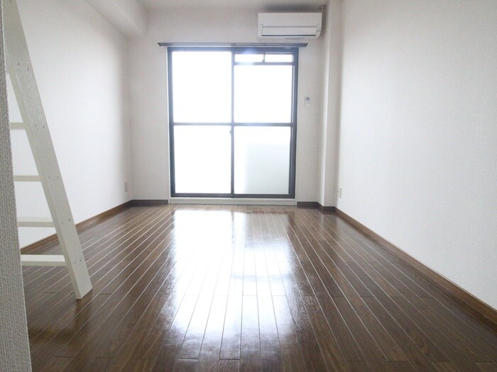 物件内観写真10　(居室)